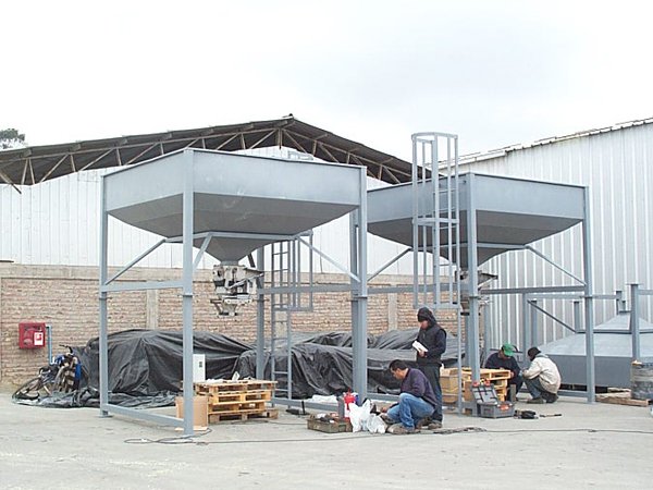 Instalacion para pesaje de tolvas de la Celda de carga Compresion Sentronik 193